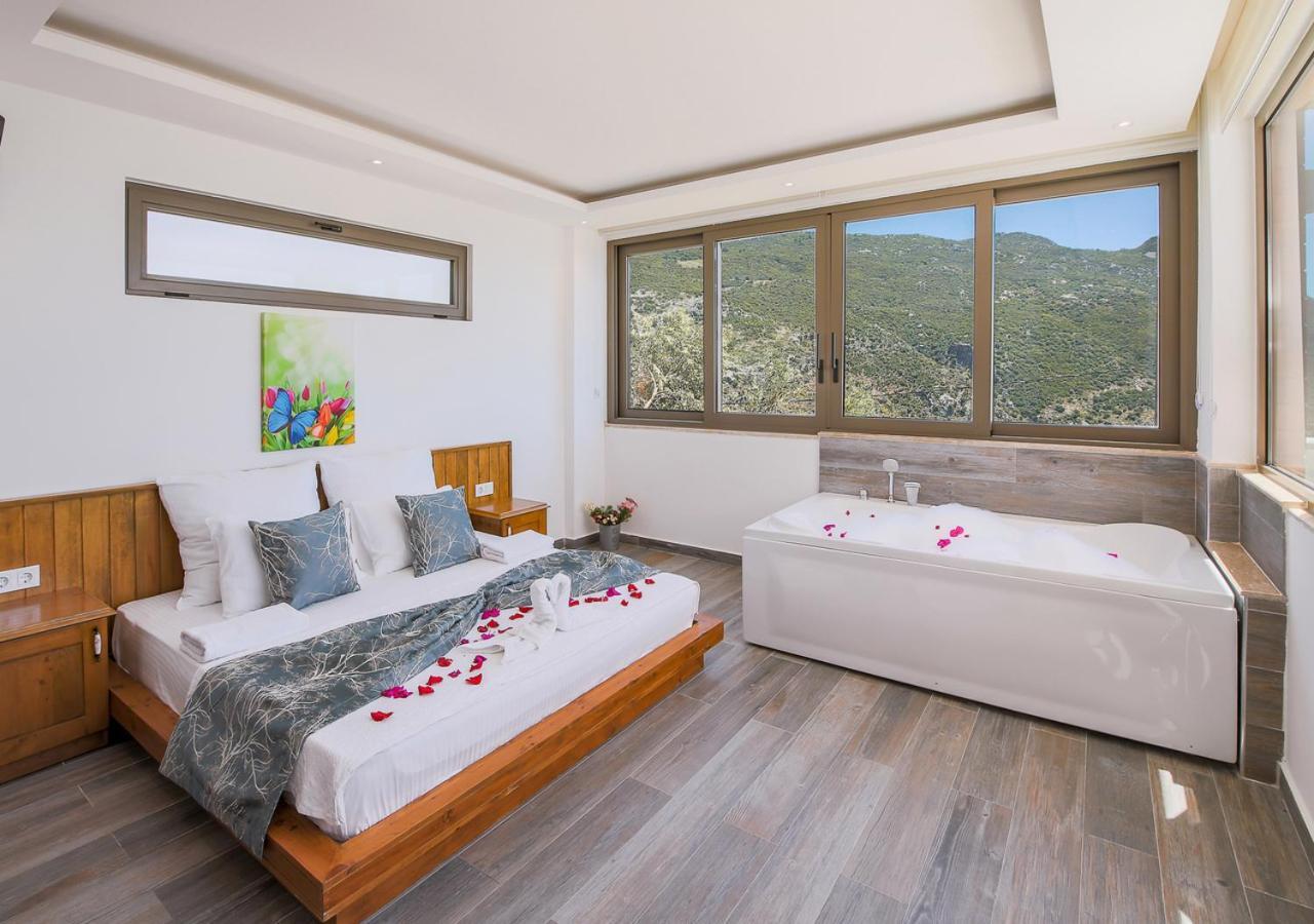 Villa 1 Sleeps 2 Honeymoon Isolated Infinity-Villa Orkide Uzumlu  Extérieur photo