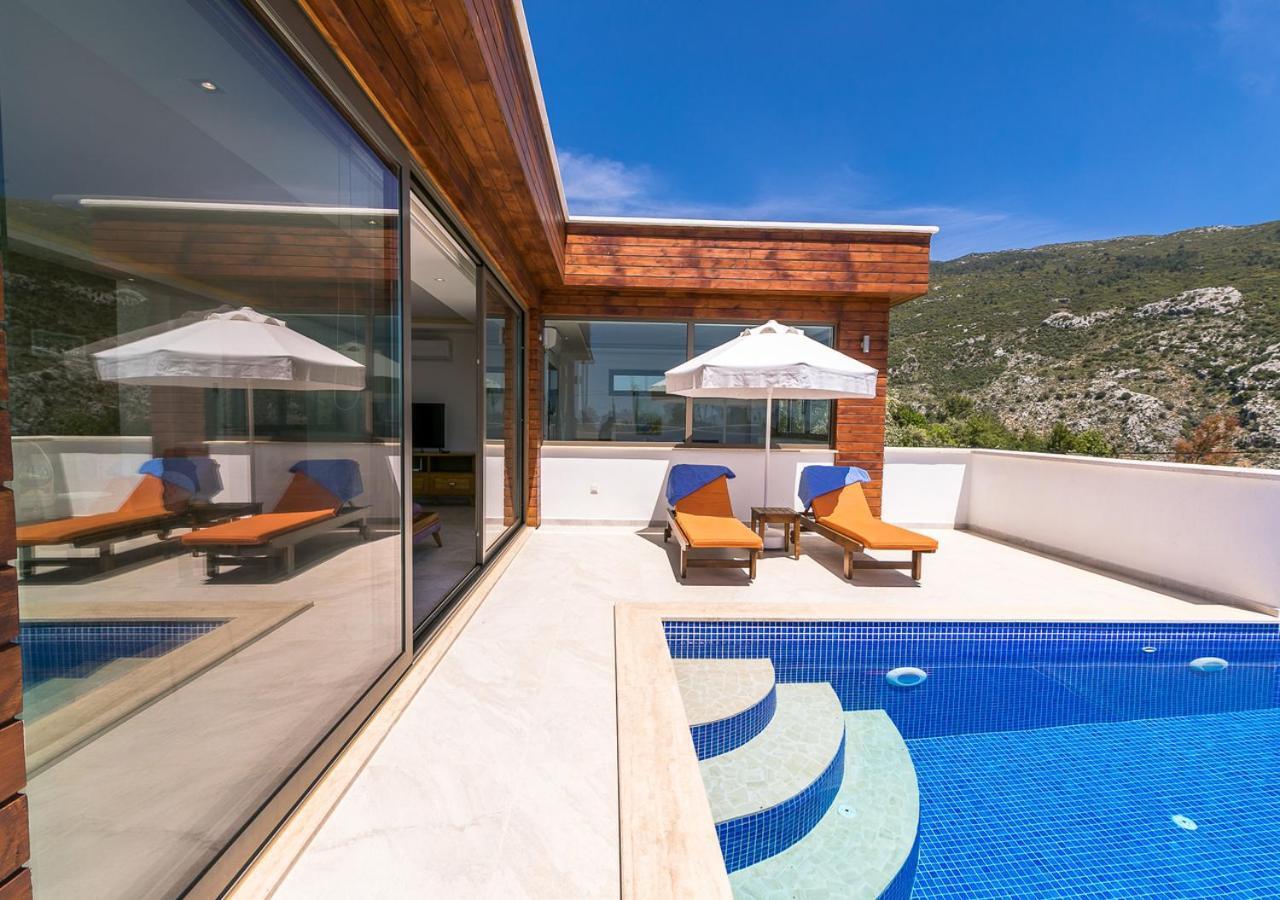 Villa 1 Sleeps 2 Honeymoon Isolated Infinity-Villa Orkide Uzumlu  Extérieur photo